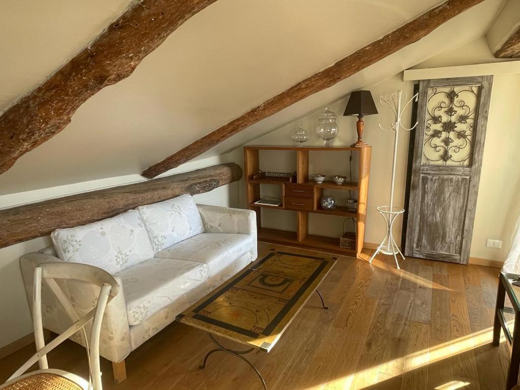 Ferienwohnung Le Finestre Sulla Mole Turin Exterior foto