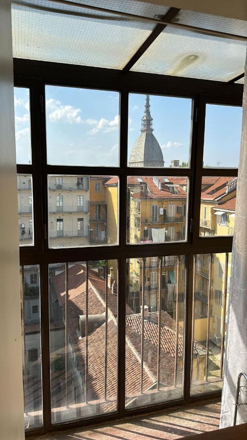 Ferienwohnung Le Finestre Sulla Mole Turin Exterior foto