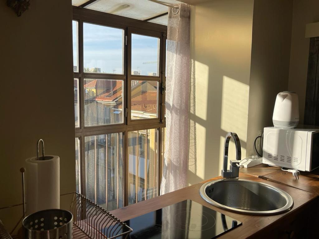 Ferienwohnung Le Finestre Sulla Mole Turin Exterior foto