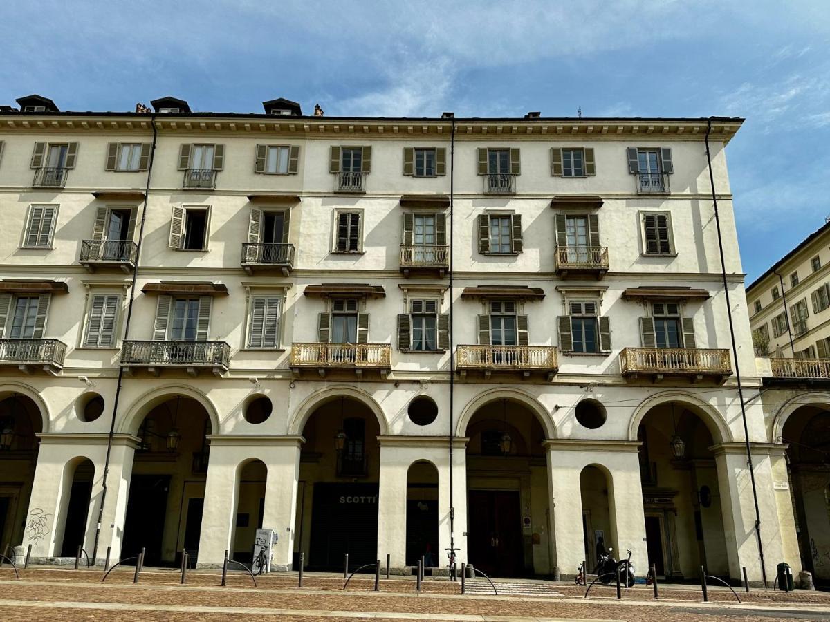 Ferienwohnung Le Finestre Sulla Mole Turin Exterior foto
