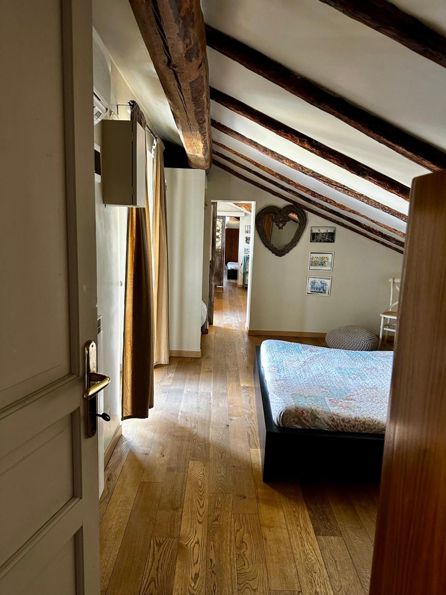 Ferienwohnung Le Finestre Sulla Mole Turin Exterior foto